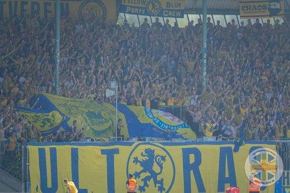 Eintracht Braunschweig vs Würzburger Kickers (5-2) (2)