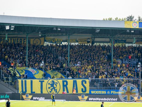 Eintracht Braunschweig vs FC Hansa Rostock (1-2) (1)
