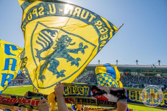 Viktoria Köln vs Eintracht Braunschweig (0-0) (13)