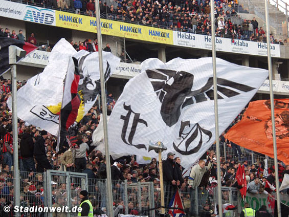 Eintracht Frankfurt vs Hannover 96 (2-2) (10)
