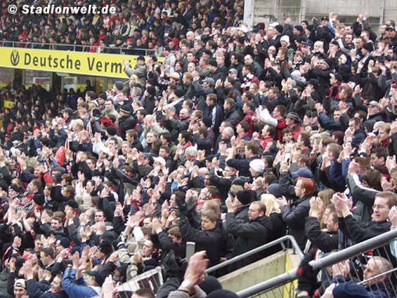 1. FC Kaiserslautern vs Eintracht Frankfurt (1-0) (5)