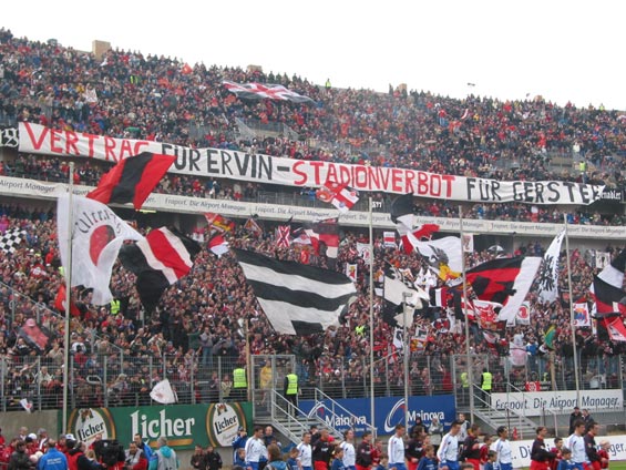 Eintracht Frankfurt vs FC Schalke 04 (3-0) (13)