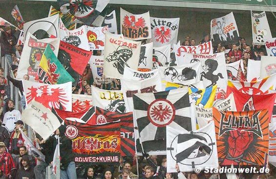 Borussia Dortmund vs Eintracht Frankfurt (2-0) (9)