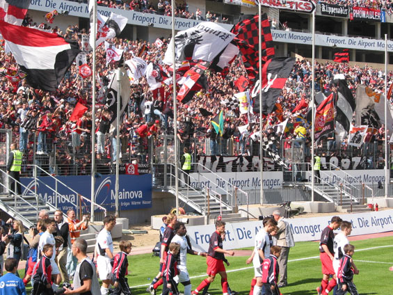 Eintracht Frankfurt vs SC Freiburg (3-0) (3)