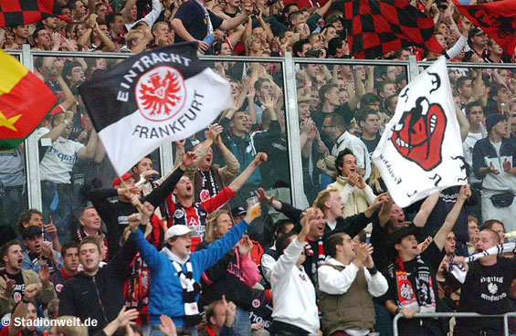 FC Schalke 04 vs Eintracht Frankfurt (1-1) (2)