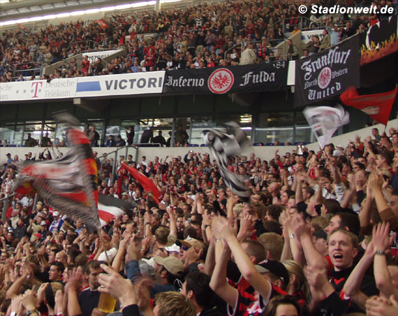 FC Schalke 04 vs Eintracht Frankfurt (1-1) (9)