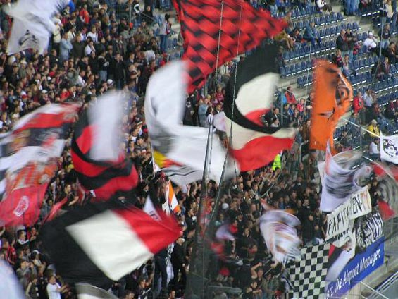 Eintracht Frankfurt vs Rot-Weiß Ahlen (2-3) (7)