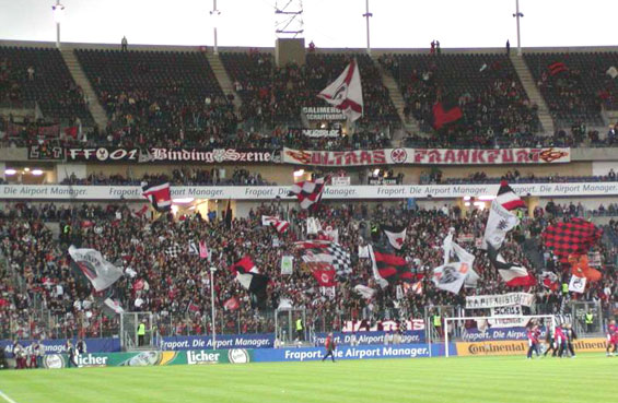 Eintracht Frankfurt vs Rot-Weiß Ahlen (2-3) (8)