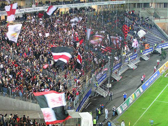 Eintracht Frankfurt vs FC Rot-Weiß Erfurt (2-1) (5)