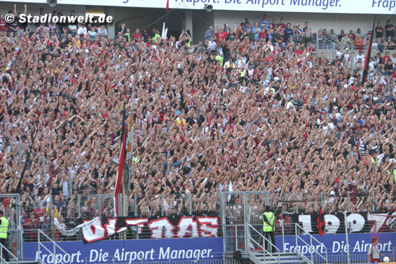Eintracht Frankfurt vs Dynamo Dresden (2-1) (18)