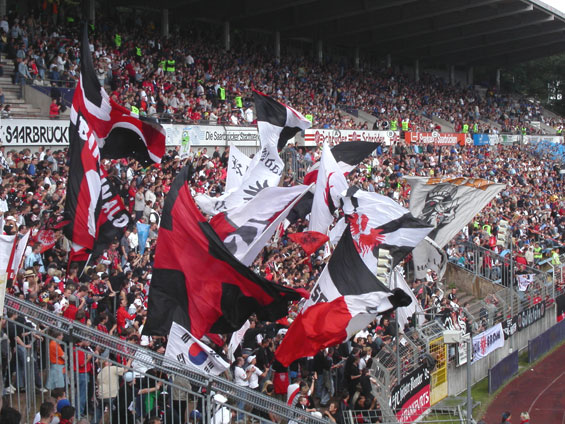 1. FC Saarbrücken vs Eintracht Frankfurt (3-0) (5)