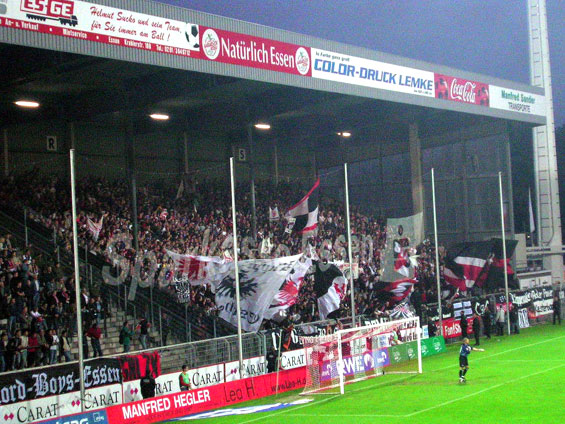 Rot-Weiss Essen vs Eintracht Frankfurt (4-4) (10)