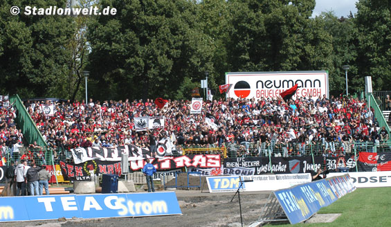 FC Rot-Weiß Erfurt vs Eintracht Frankfurt (0-1) (8)