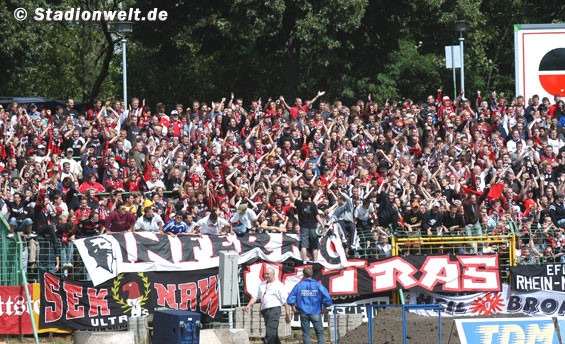 FC Rot-Weiß Erfurt vs Eintracht Frankfurt (0-1) (9)
