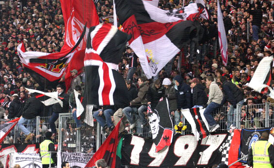Eintracht Frankfurt vs Borussia Dortmund (2-0) (10)