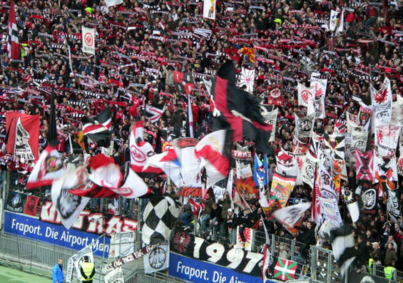 Eintracht Frankfurt vs Hamburger SV (1-2) (1)
