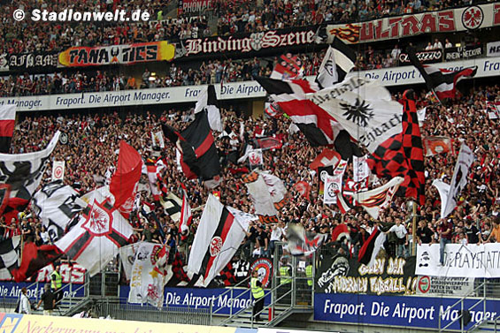 Eintracht Frankfurt vs 1. FC Kaiserslautern (2-2) (4)