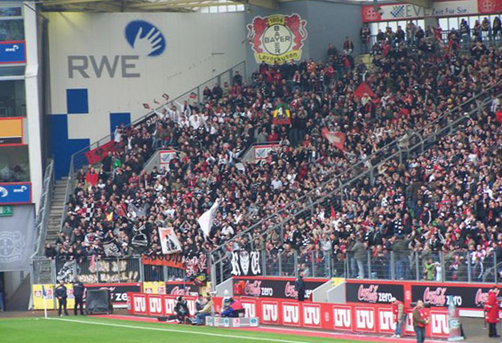 Bayer 04 Leverkusen vs Eintracht Frankfurt (2-2) (1)
