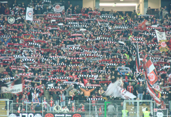 Eintracht Frankfurt vs VfB Stuttgart (0-4) (2)