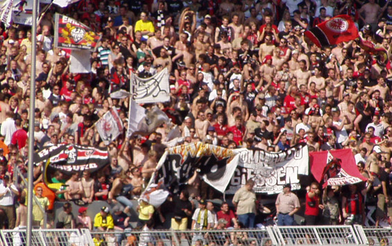 Borussia Dortmund vs Eintracht Frankfurt (2-0) (5)