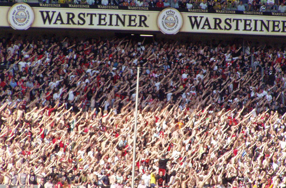 Borussia Dortmund vs Eintracht Frankfurt (2-0) (9)