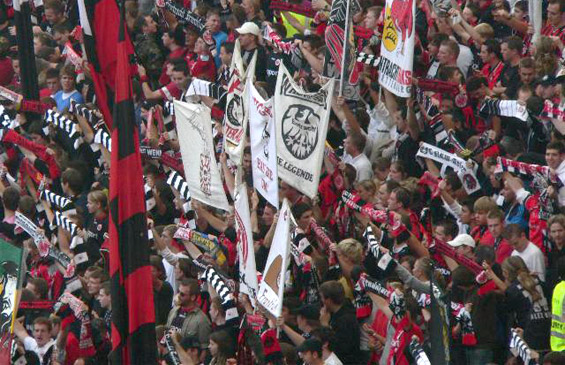 Eintracht Frankfurt vs Hamburger SV (2-2) (5)