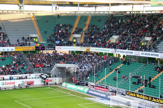 VfL Wolfsburg vs Eintracht Frankfurt (2-2) (7)