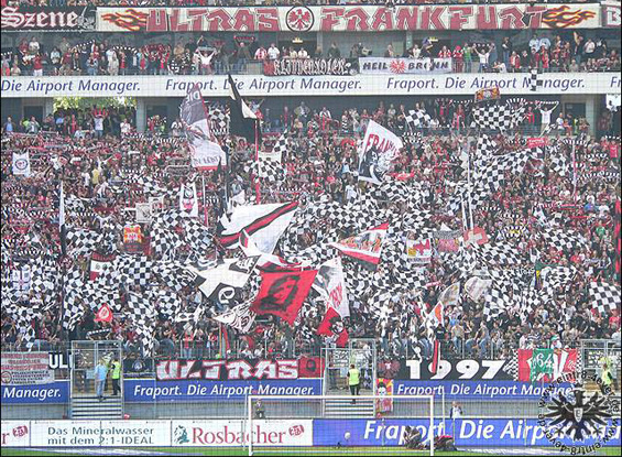 Eintracht Frankfurt vs Hamburger SV (2-1) (5)