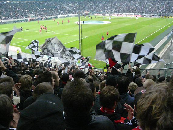 Borussia Mönchengladbach vs Eintracht Frankfurt (1-2) (9)