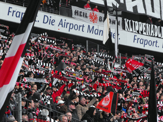 Eintracht Frankfurt vs 1. FC Köln (2-2) (4)