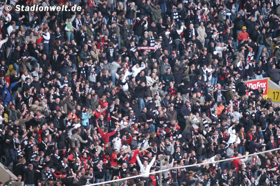 Bayer 04 Leverkusen vs Eintracht Frankfurt (1-1) (2)