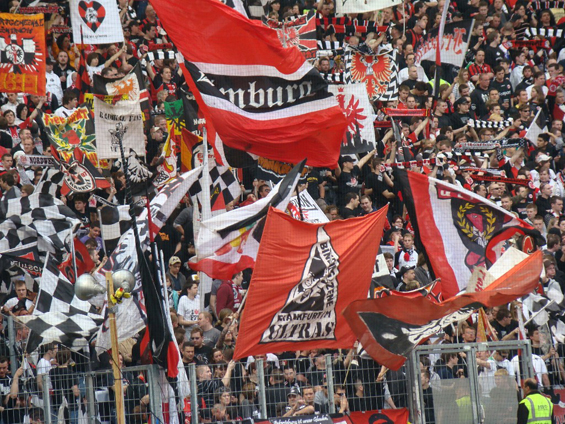 Eintracht Frankfurt vs FC Energie Cottbus (2-1) (2)