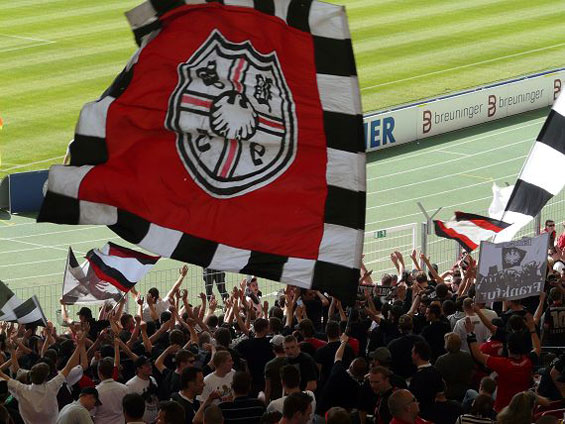 VfB Stuttgart vs Eintracht Frankfurt (2-0) (14)