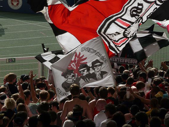 VfB Stuttgart vs Eintracht Frankfurt (2-0) (24)