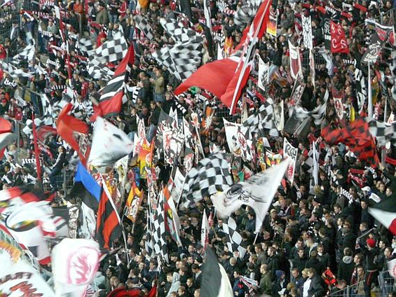 Eintracht Frankfurt vs Karlsruher SC (2-1) (3)