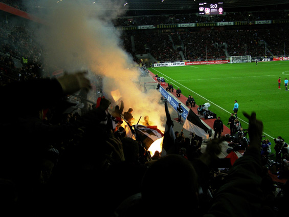 Bayer 04 Leverkusen vs Eintracht Frankfurt (4-0) (2)