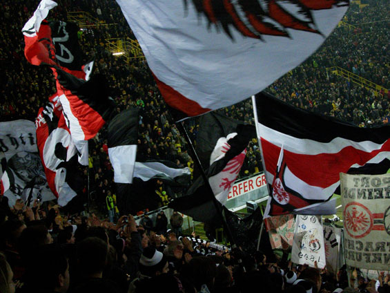 Borussia Dortmund vs Eintracht Frankfurt (2-3) (2)