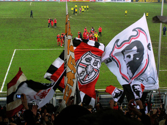 Borussia Dortmund vs Eintracht Frankfurt (2-3) (5)