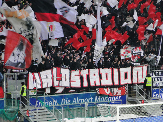 Eintracht Frankfurt vs SC Freiburg (2-1) (3)