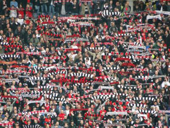 Eintracht Frankfurt vs FC Bayern München (2-1) (1)