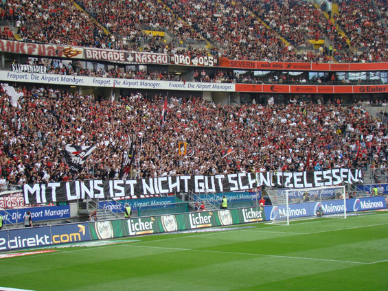 Eintracht Frankfurt vs Borussia Dortmund (1-1) (12)