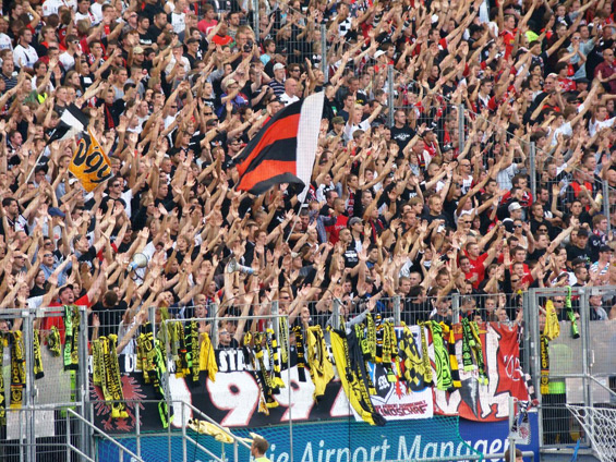 Eintracht Frankfurt vs Borussia Dortmund (1-1) (16)