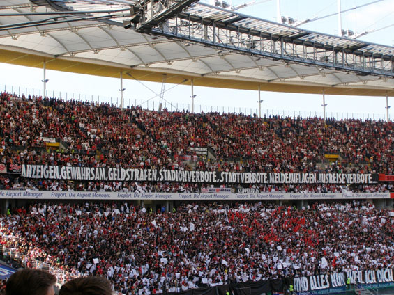 Eintracht Frankfurt vs VfB Stuttgart (0-3) (4)