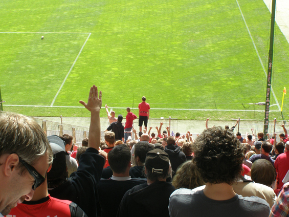 1. FC Kaiserslautern vs Eintracht Frankfurt (0-2) (1)