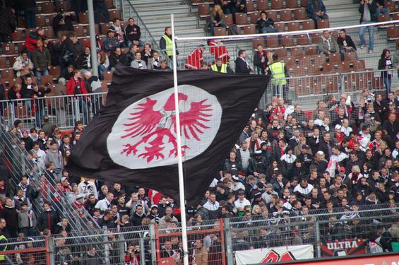 FC St. Pauli vs Eintracht Frankfurt (1-3) (2)