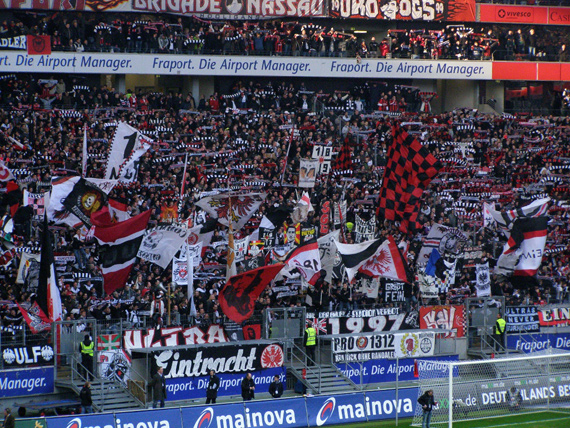 Eintracht Frankfurt vs Hannover 96 (0-3) (3)