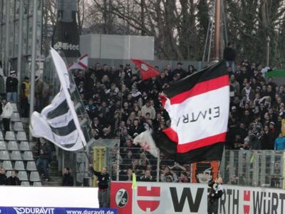 SC Freiburg vs Eintracht Frankfurt (21900) (2)