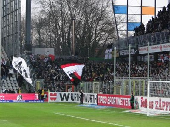 SC Freiburg vs Eintracht Frankfurt (21900) (4)