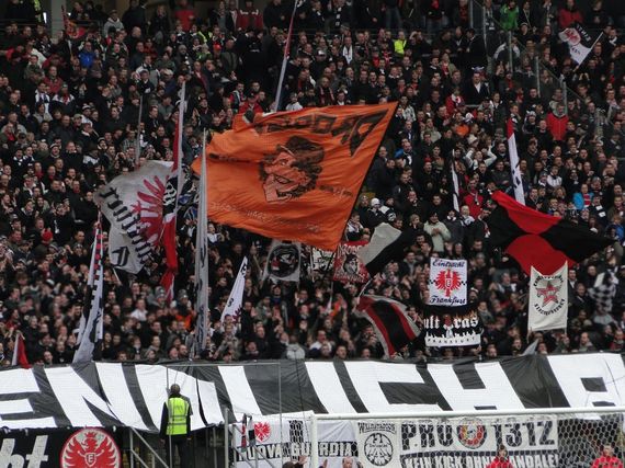 Eintracht Frankfurt vs VfB Stuttgart (0-2) (1)