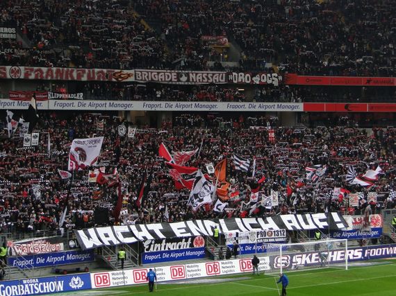Eintracht Frankfurt vs VfB Stuttgart (0-2) (2)